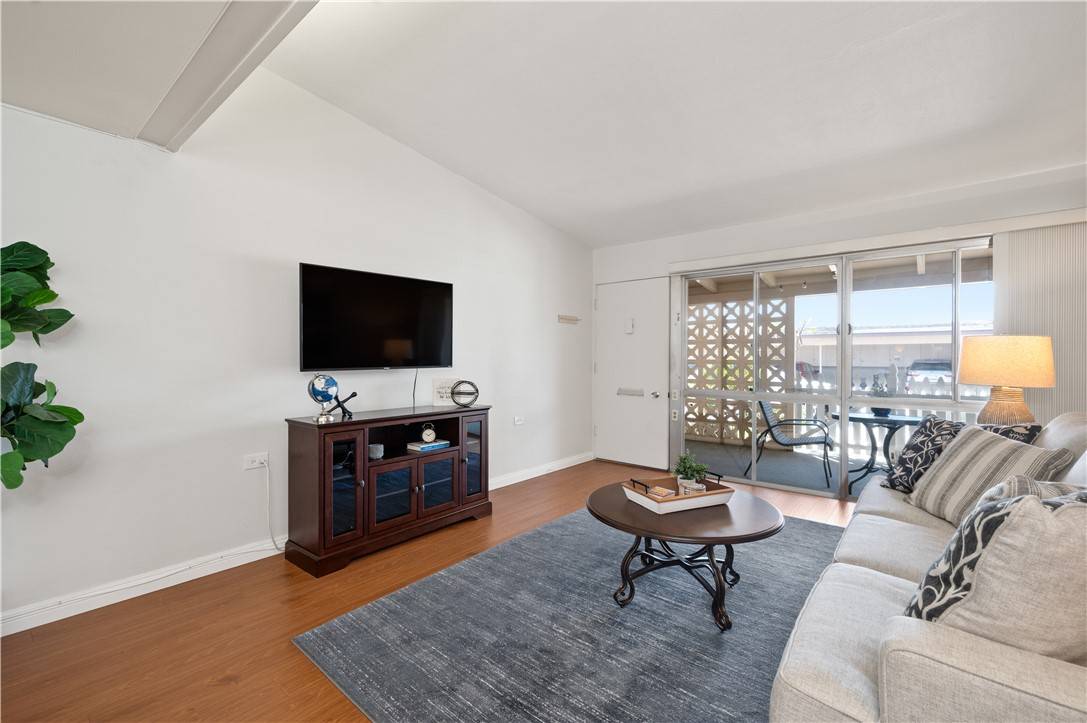 Seal Beach, CA 90740,13611 Cedar Crest Lane #M5 99E