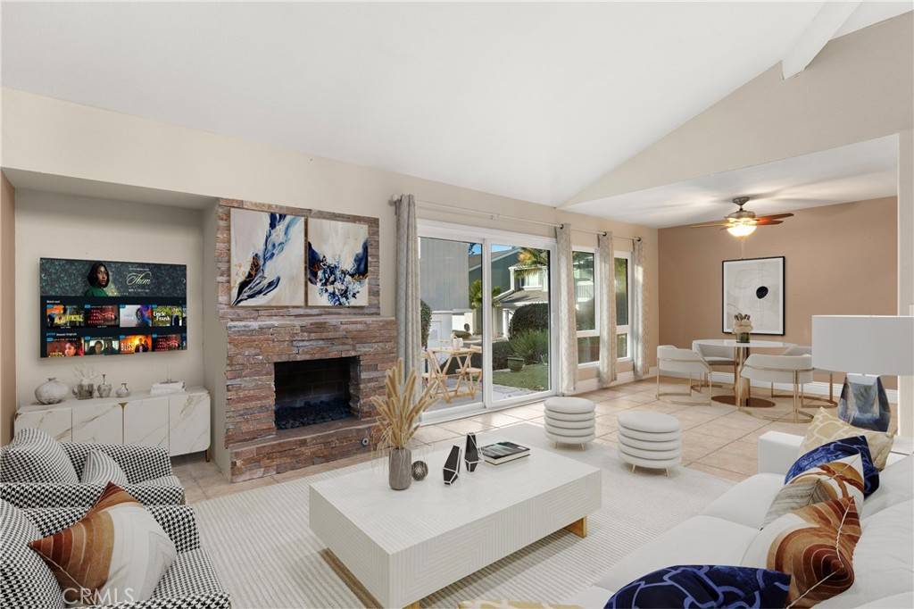Costa Mesa, CA 92626,3405 Meadow Brook #35