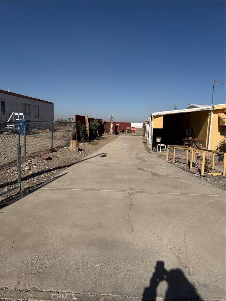 Needles, CA 92363,140 Safari DR