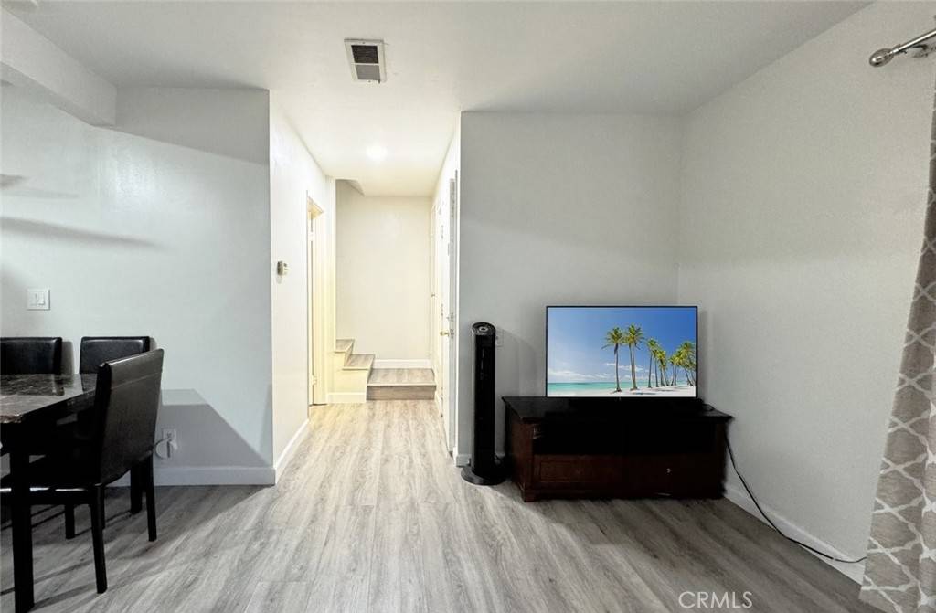 Anaheim, CA 92802,1381 S Walnut ST #2702