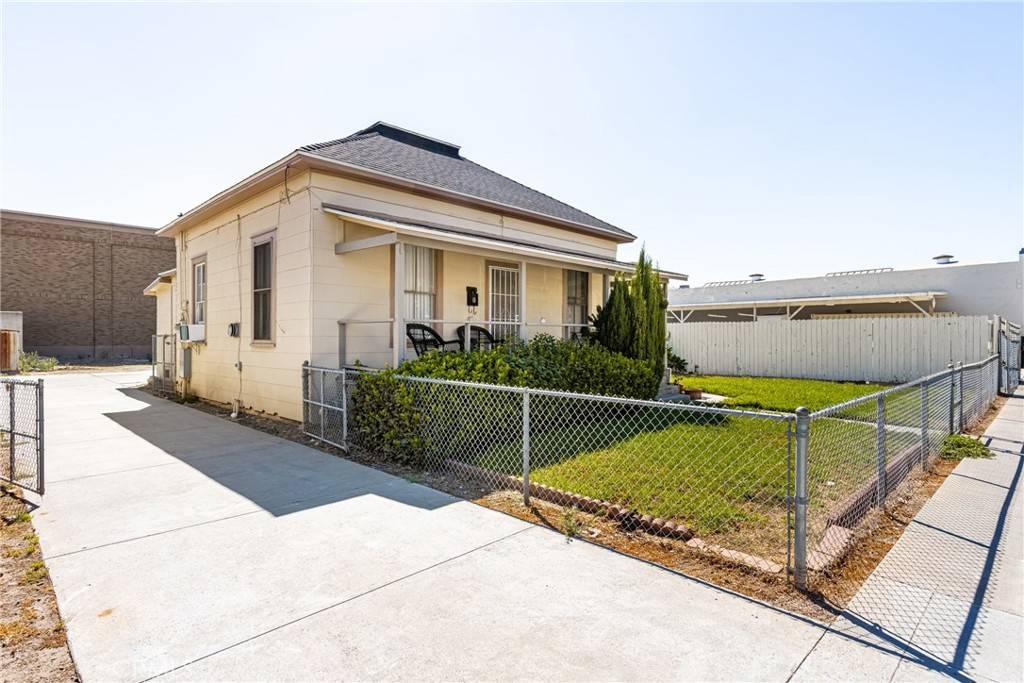 Orange, CA 92866,171 N Cypress ST