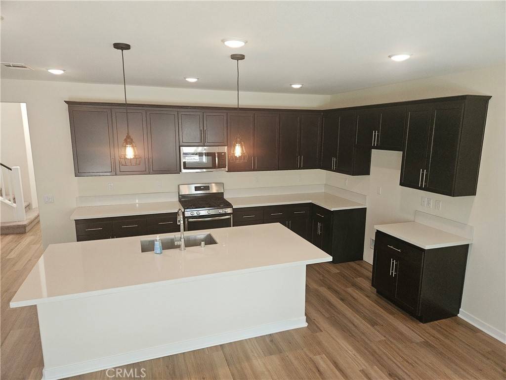Murrieta, CA 92563,34692 Bright Pine WAY