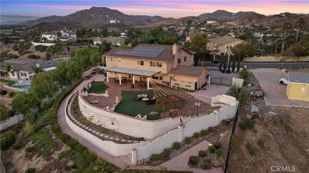 Norco, CA 92860,1104 Thoroughbred LN