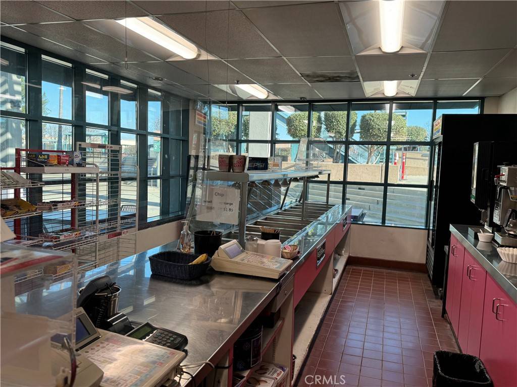 Irvine, CA 92618,15215 Barranca Pkwy #600