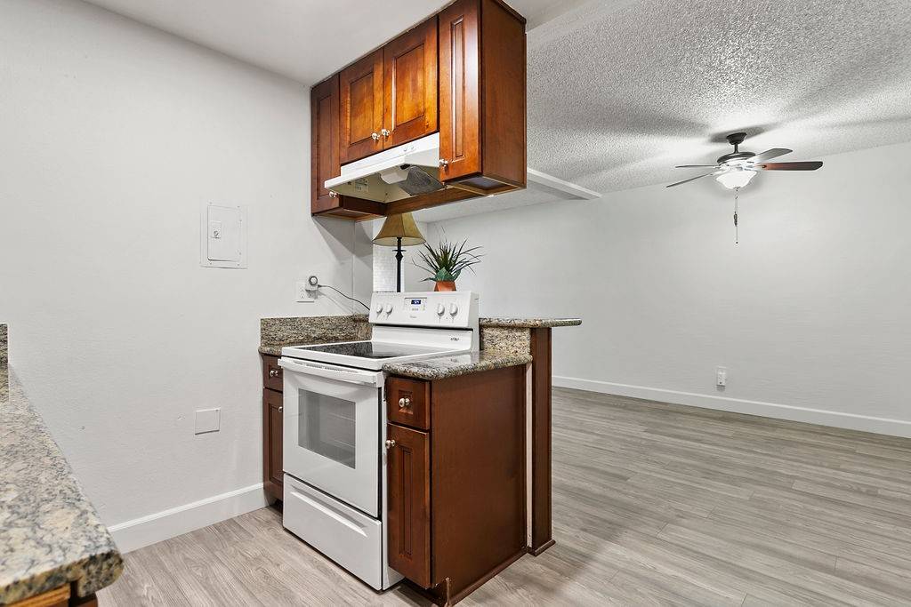 Santa Ana, CA 92707,1000 W Macarthur BLVD #67