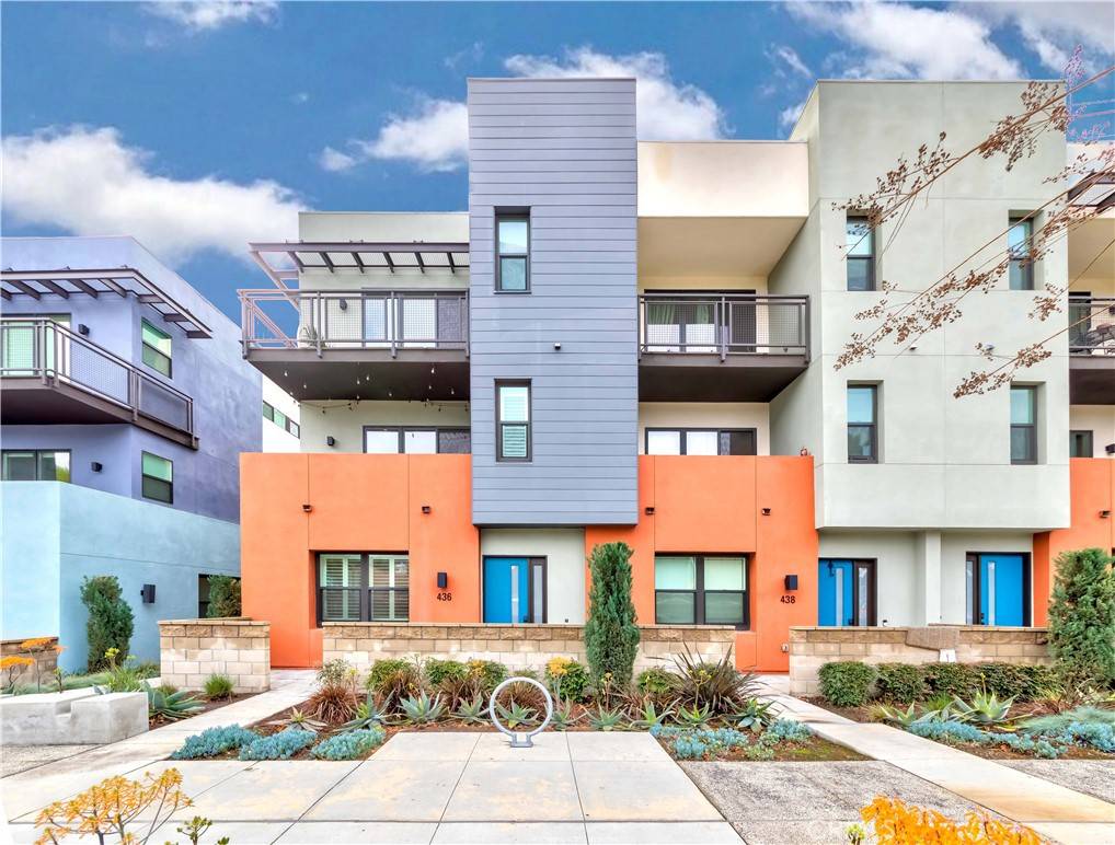 Brea, CA 92821,436 W Central AVE