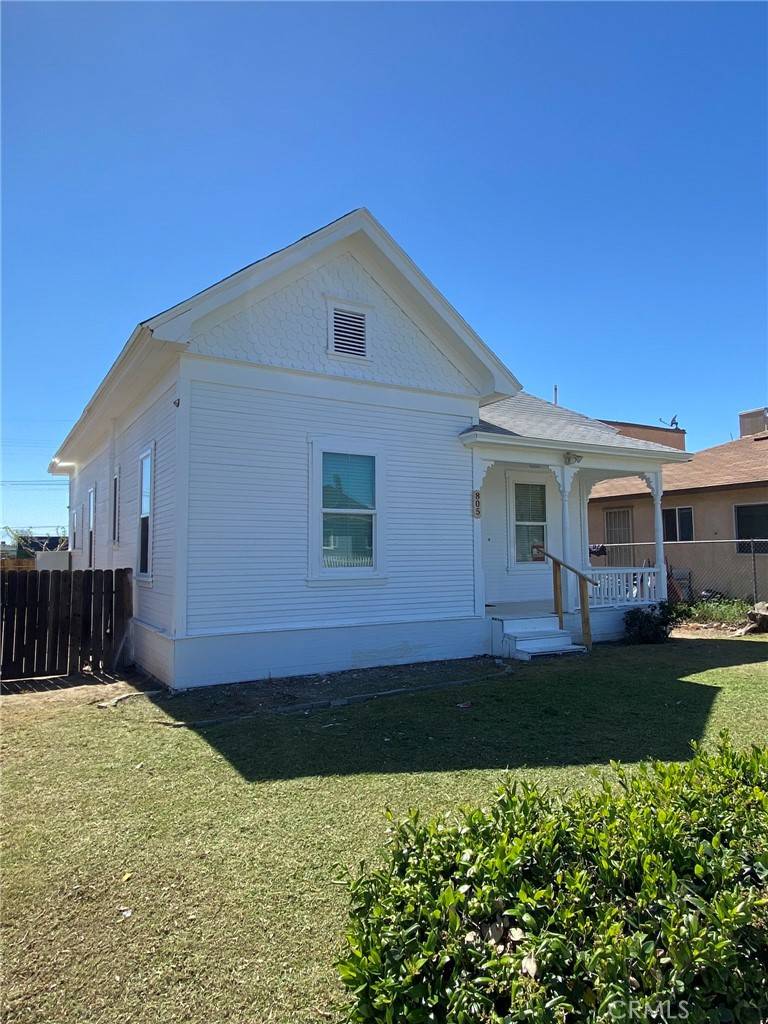 Bakersfield, CA 93305,805 Kentucky ST