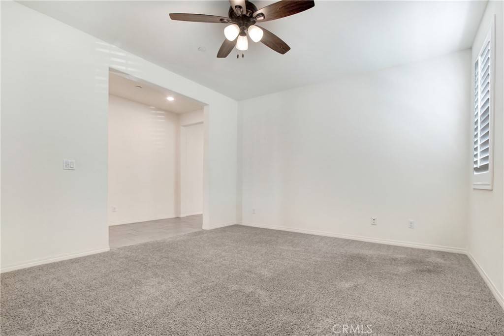 Jurupa Valley, CA 91752,5594 Skimmer DR