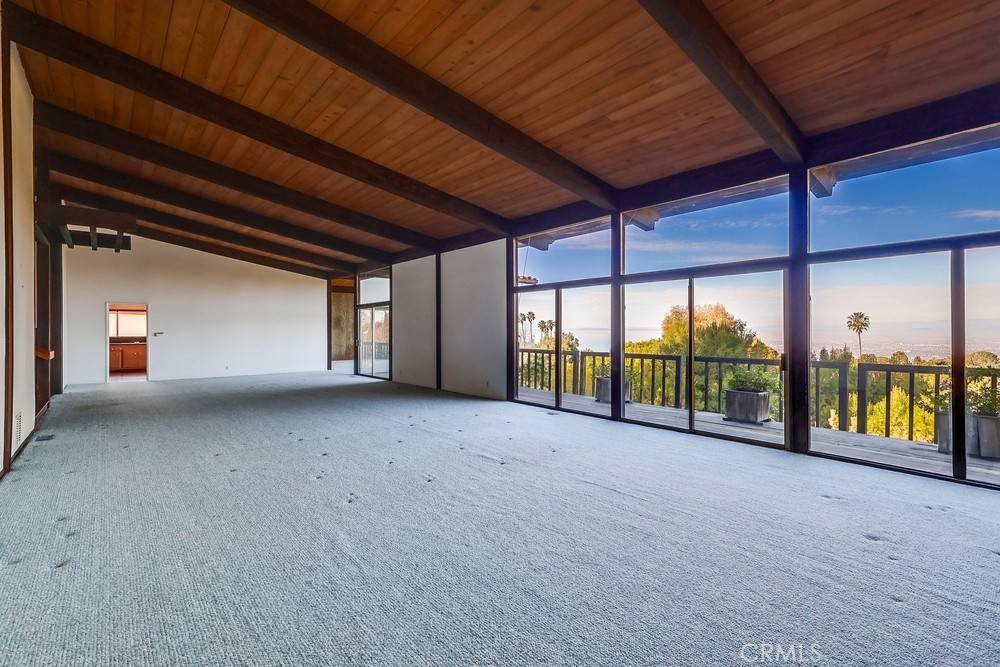 Palos Verdes Estates, CA 90274,2229 Via Cerritos
