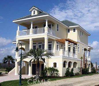 San Clemente, CA 92672,145 Calle Redondel