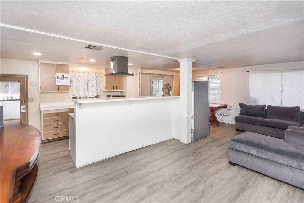 La Verne, CA 91750,2755 Arrow #108