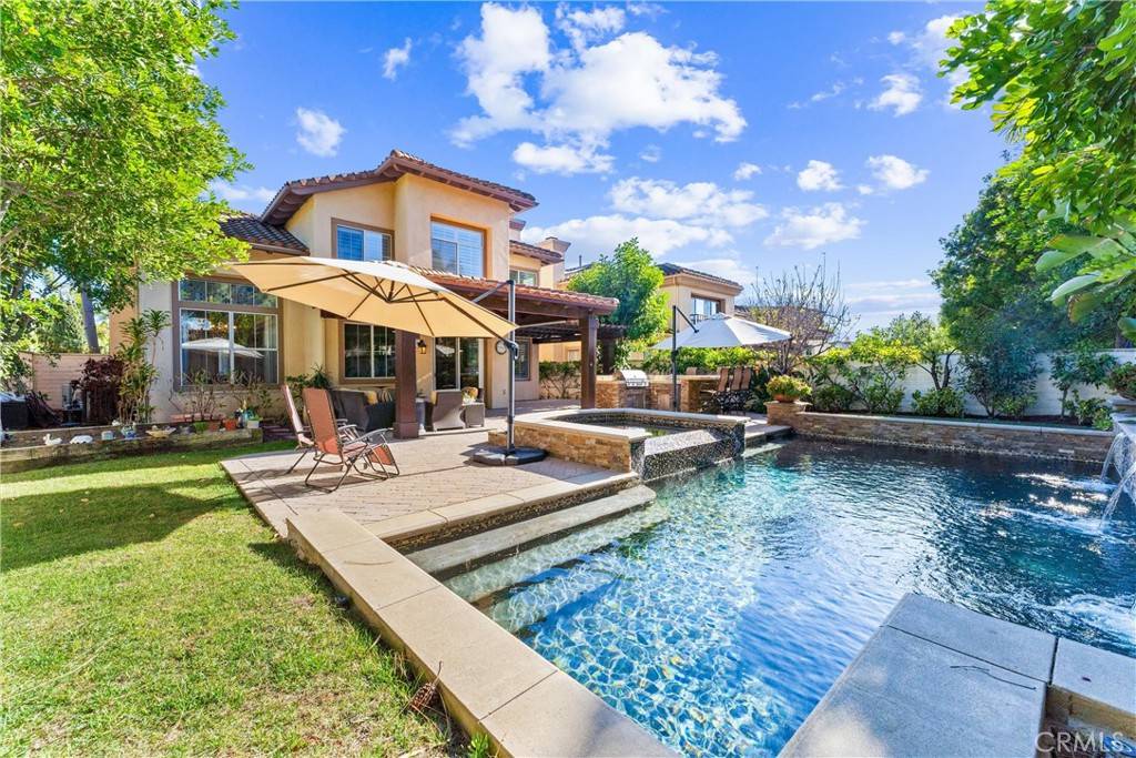 Tustin, CA 92782,12475 WOODHALL WAY