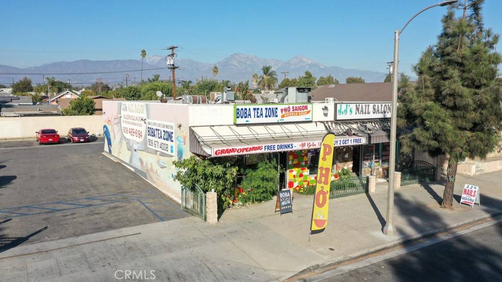 Pomona, CA 91766,961 E Mission BLVD