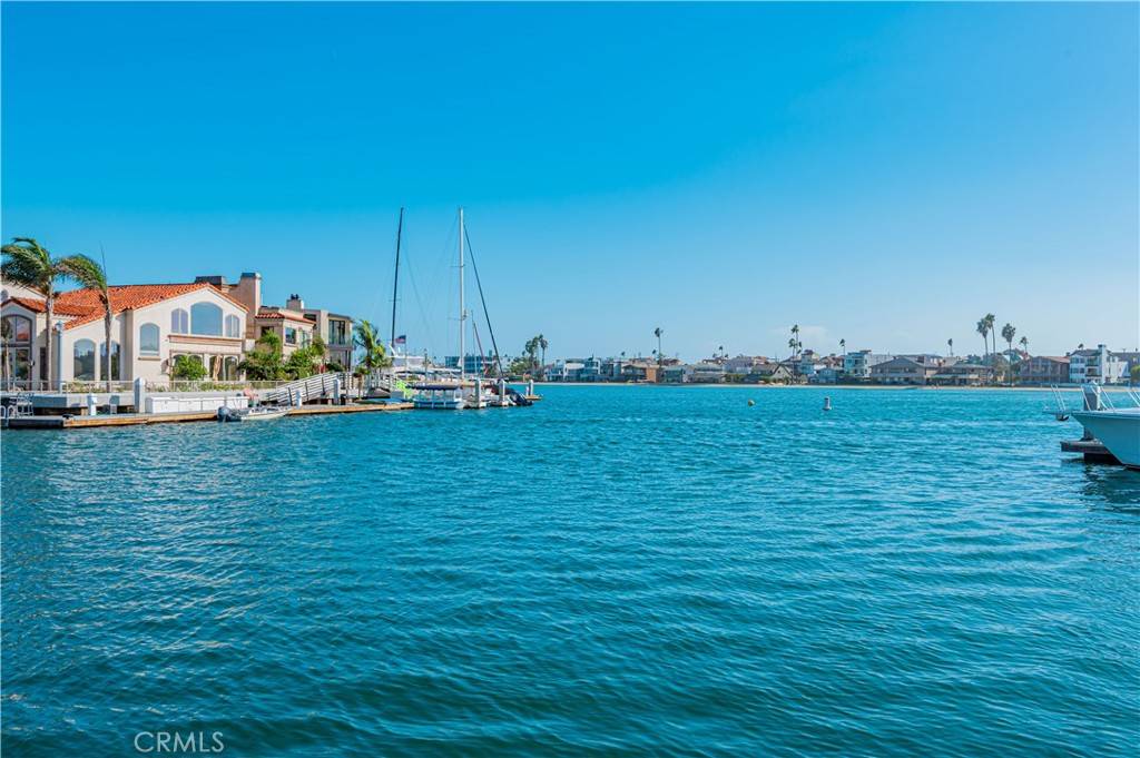Long Beach, CA 90803,15 The Colonnade