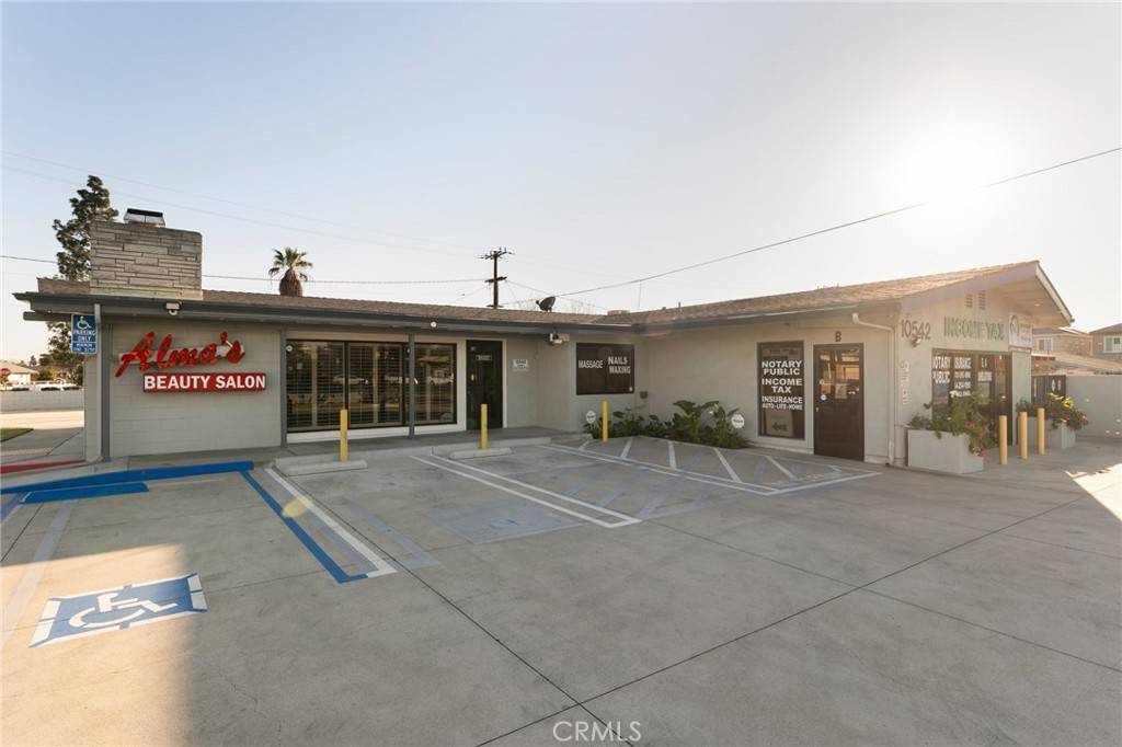 Anaheim, CA 92804,10542 Katella AVE
