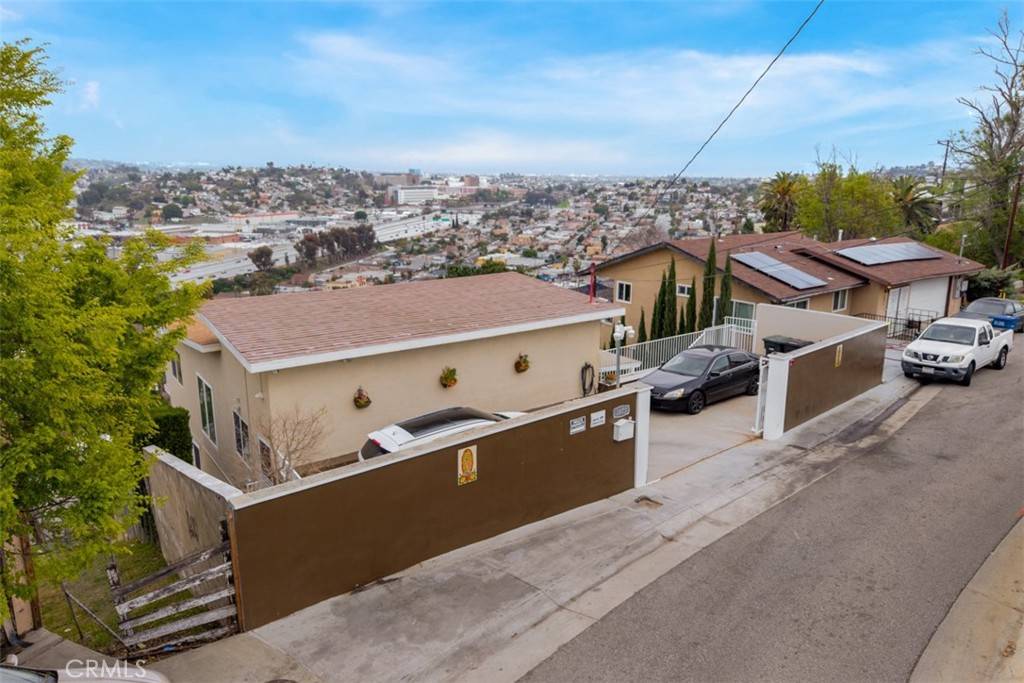 Los Angeles, CA 90063,3873 Dwiggins ST