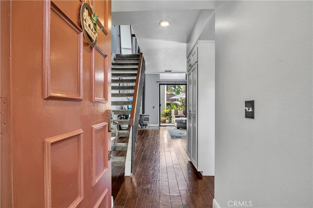 Placentia, CA 92870,164 Kauai LN