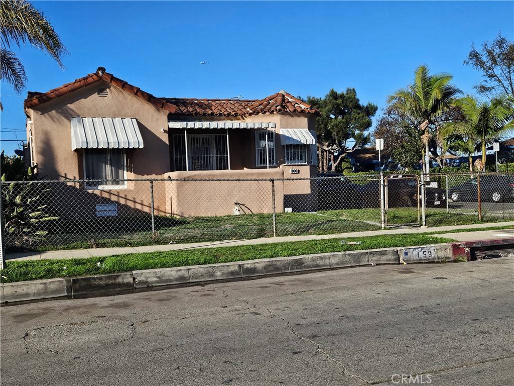 Los Angeles, CA 90003,159 E 105th ST