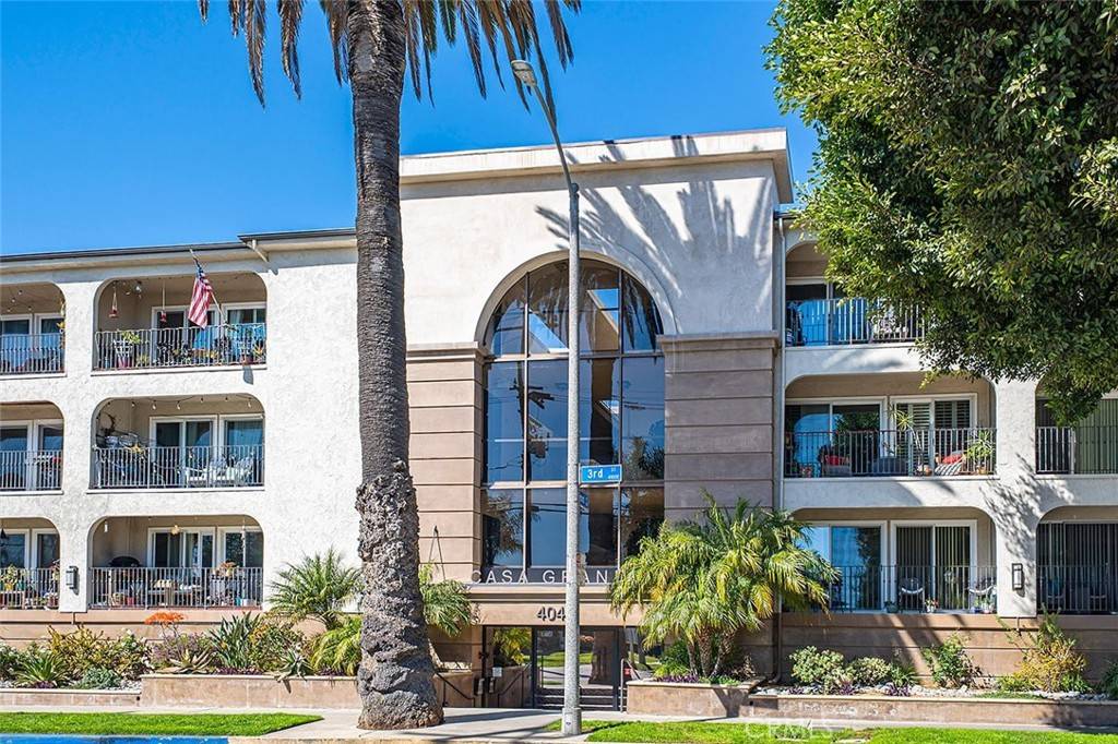 Long Beach, CA 90814,4045 E 3rd St #108