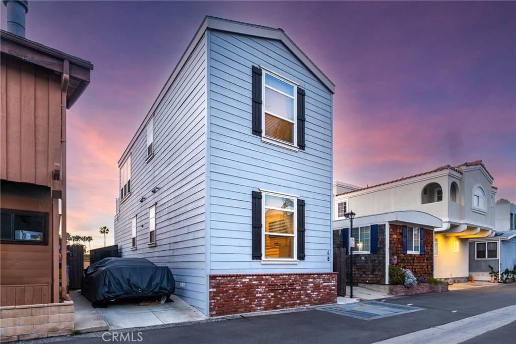 Seal Beach, CA 90740,48 Riversea