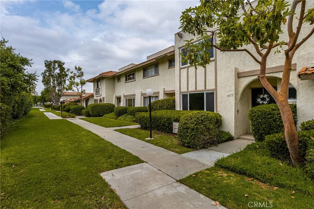 Westminster, CA 92683,10172 Cabo DR