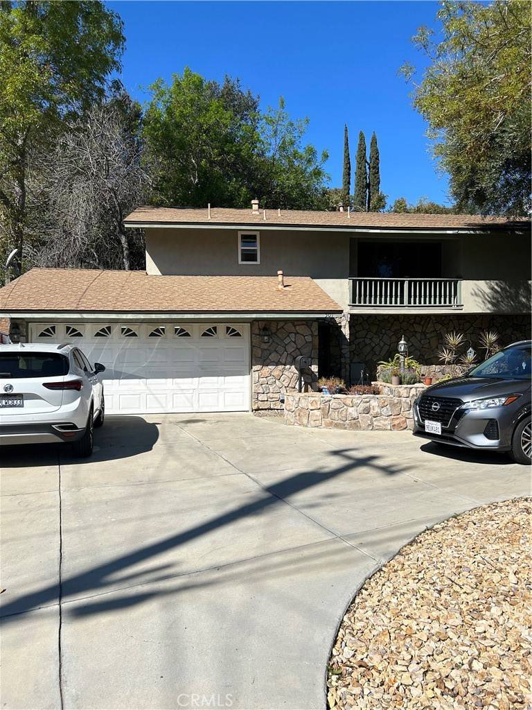 Diamond Bar, CA 91765,501 Bregante DR