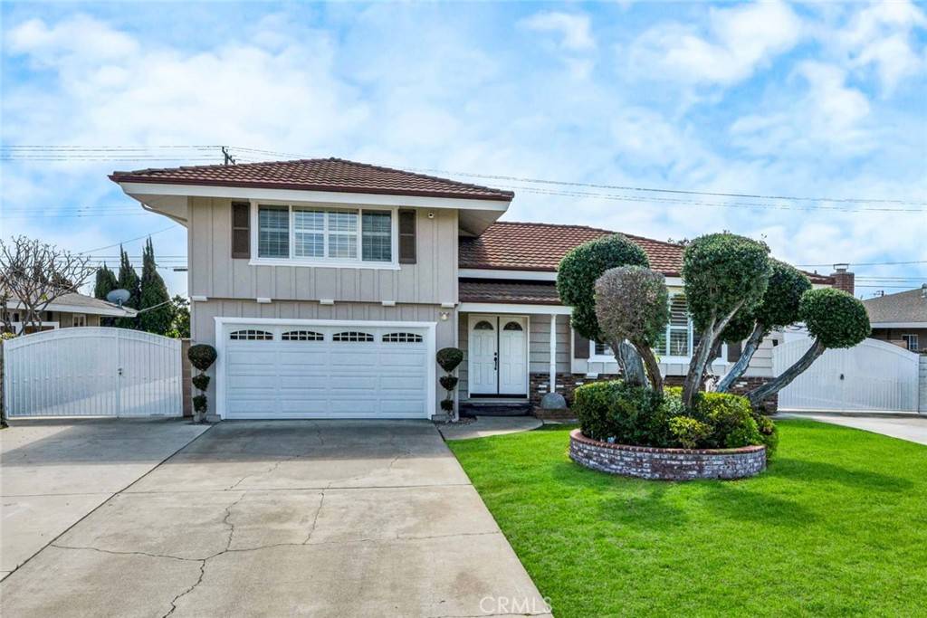 North Tustin, CA 92705,17552 Eddy DR