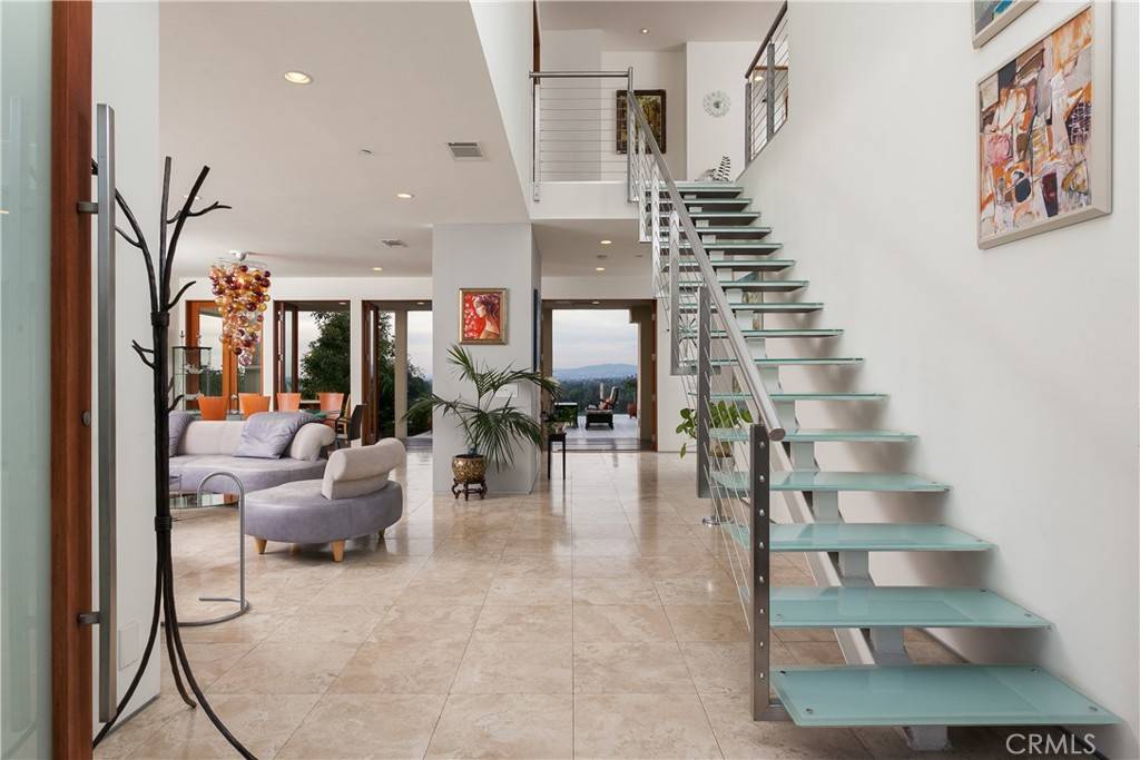 Yorba Linda, CA 92886,19631 Crestknoll Dr.