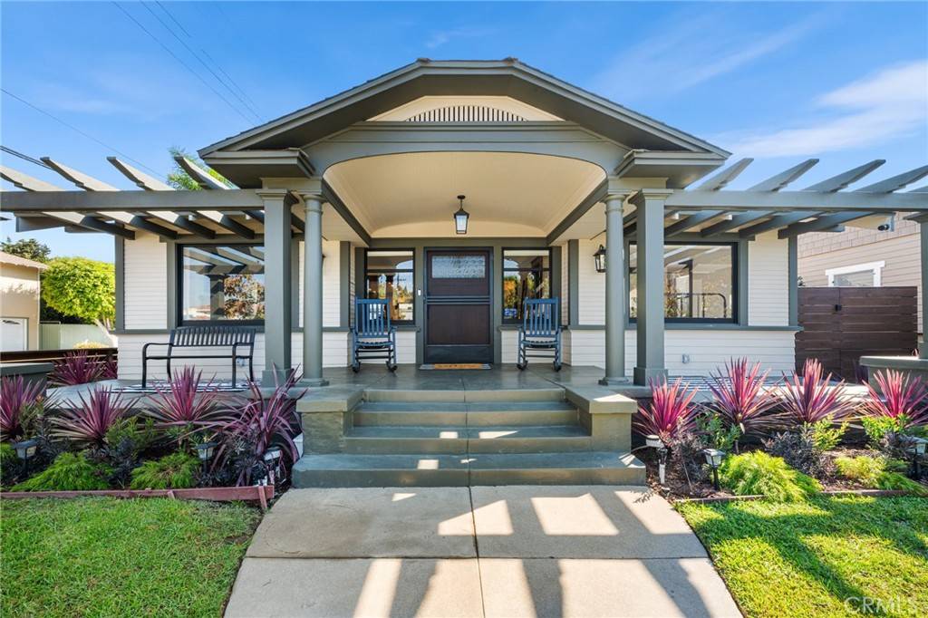 Long Beach, CA 90803,274 Grand AVE
