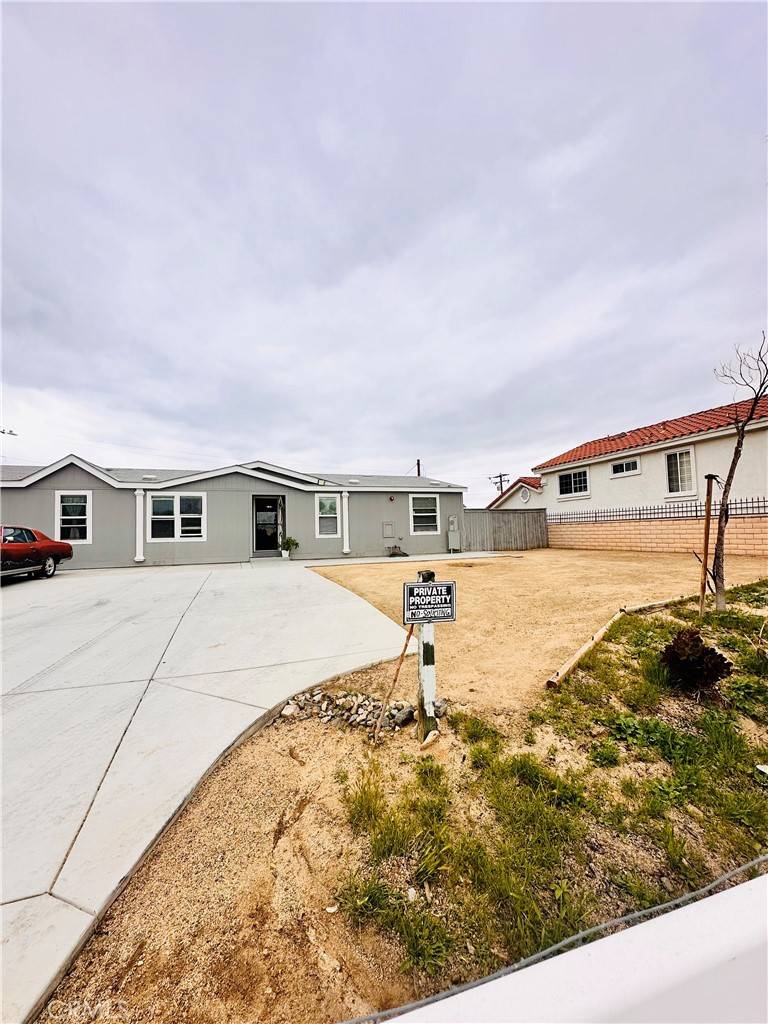 Lake Elsinore, CA 92530,32985 Serena Way