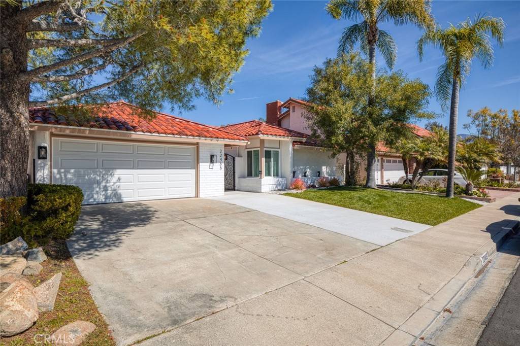 Mission Viejo, CA 92691,22465 Melida