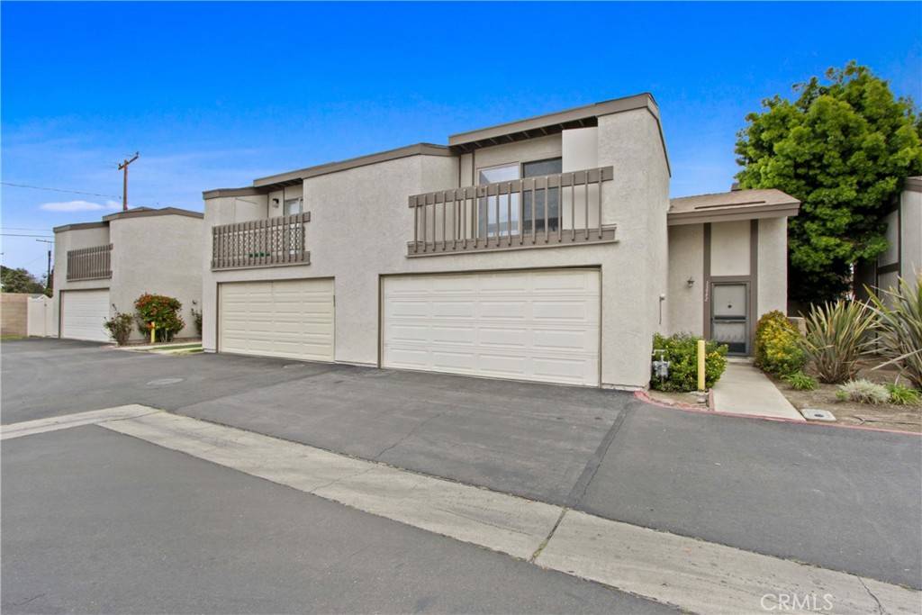 Garden Grove, CA 92843,13942 Brock LN