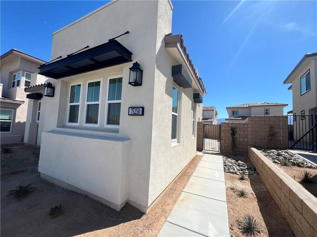 Palm Desert, CA 92211,75258 Buckley