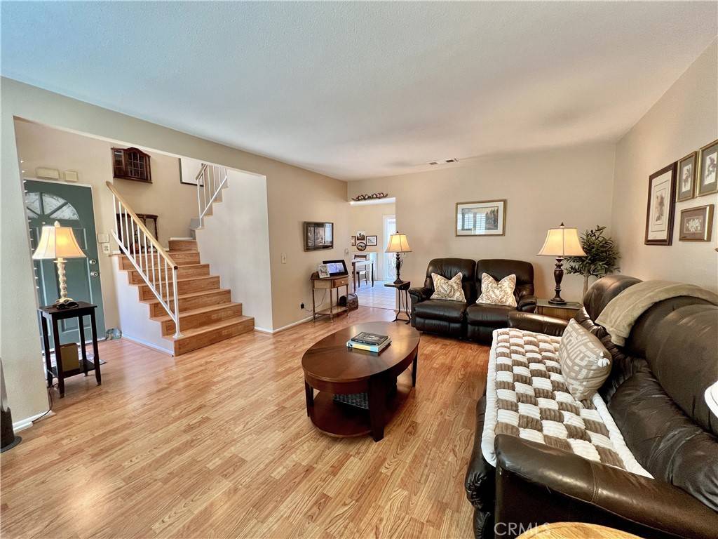 Anaheim, CA 92801,539 N Dartmouth WAY #31