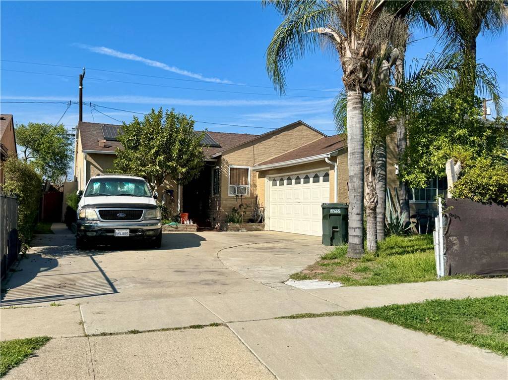 Pico Rivera, CA 90660,3509 Greenglade AVE