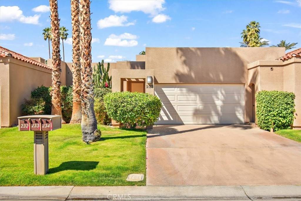 Rancho Mirage, CA 92270,233 Lake Shore DR