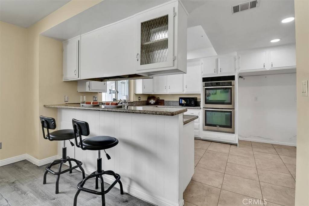 Anaheim, CA 92804,2550 W Rowland AVE