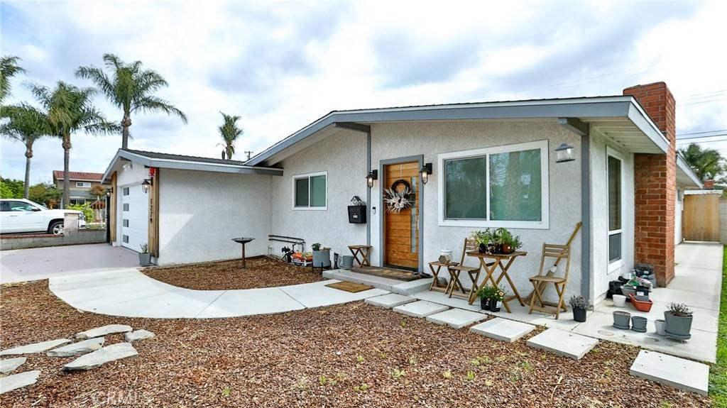 Santa Ana, CA 92707,1279 S Hickory ST