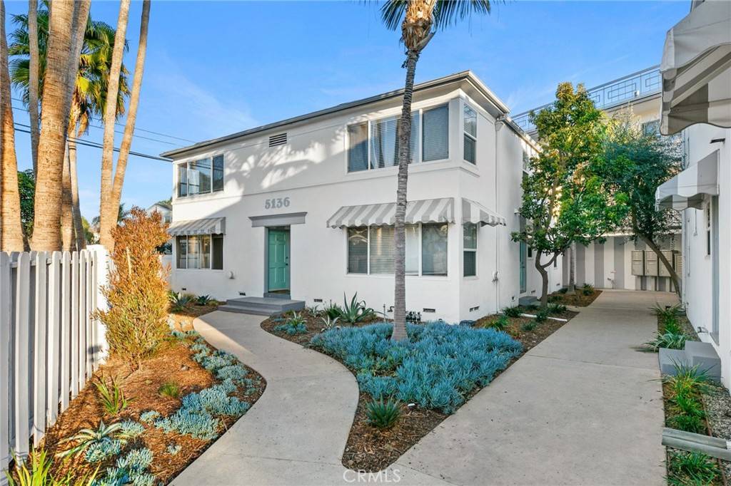 Long Beach, CA 90803,5120 E Livingston DR