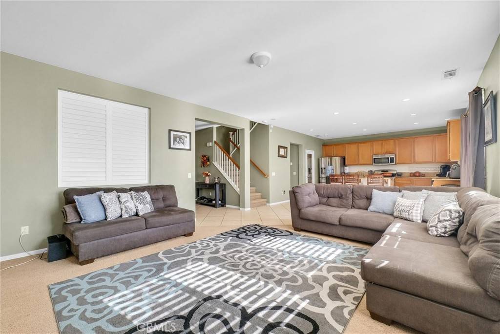 Rialto, CA 92376,535 W Kennedy ST
