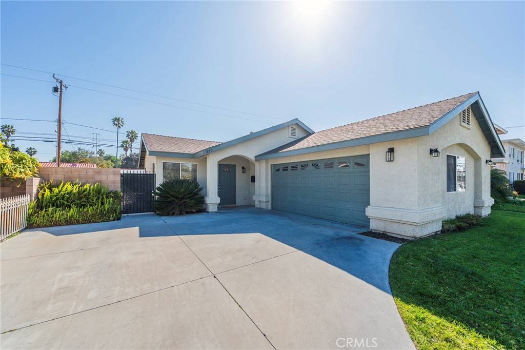 Anaheim, CA 92805,810 N Lemon ST