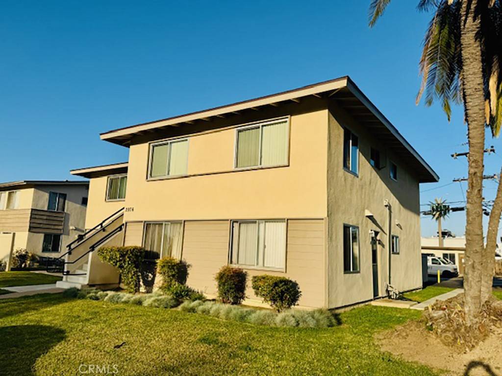 Costa Mesa, CA 92626,2976 Royal Palm DR