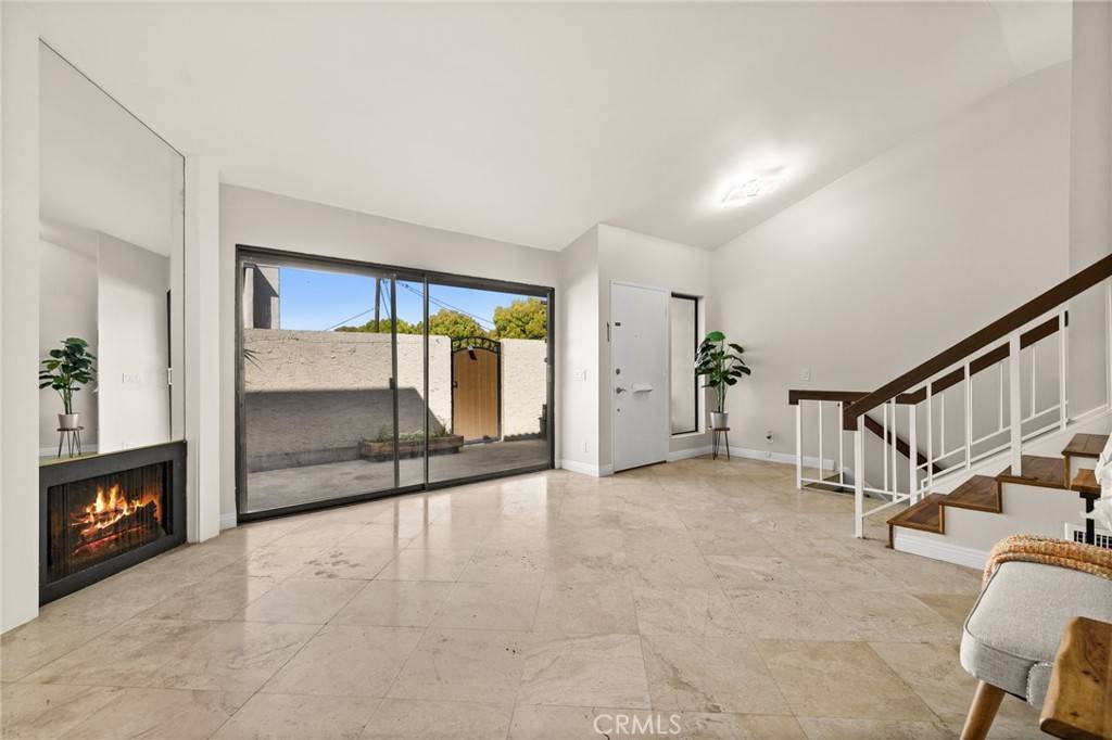 Buena Park, CA 90620,6279 Lincoln AVE