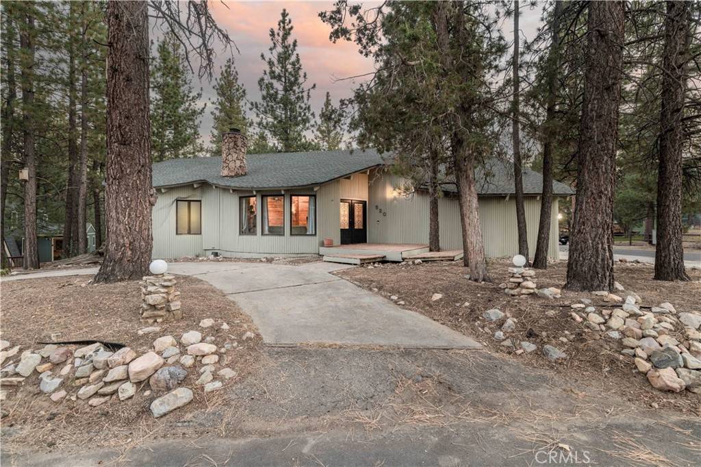 Big Bear City, CA 92314,520 Pinewood CT