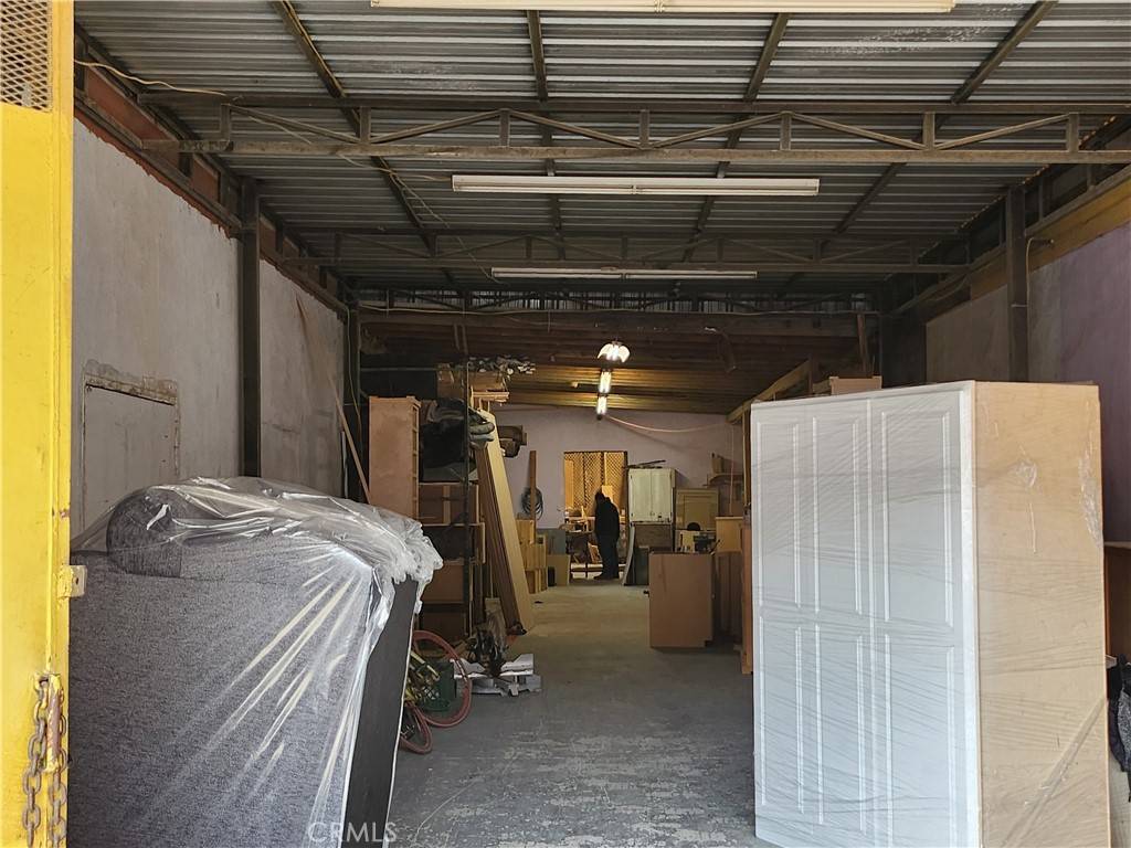 Los Angeles, CA 90059,2515 E 115th PL