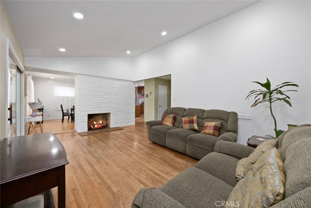 Garden Grove, CA 92840,11472 True WAY