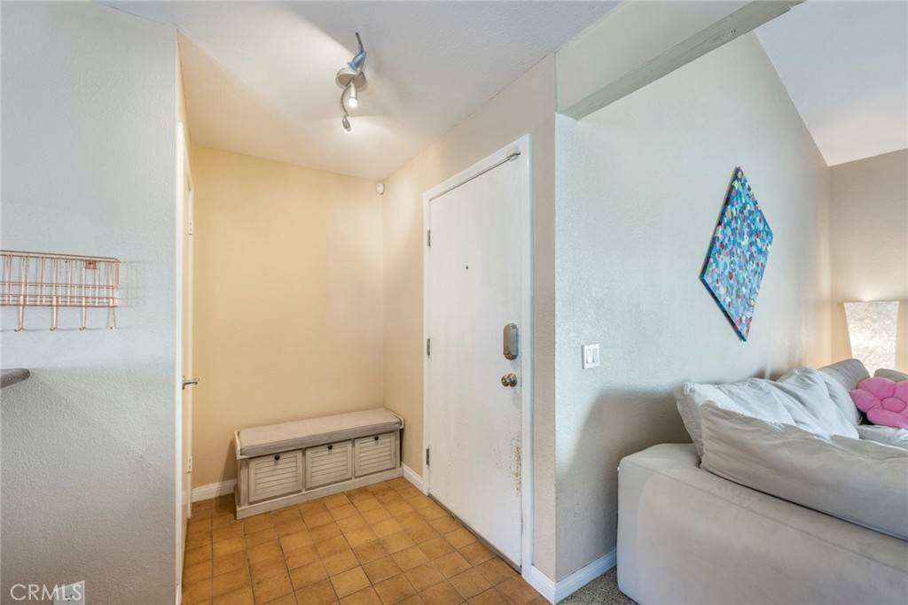 La Habra, CA 90631,1018 E La Habra BLVD #238