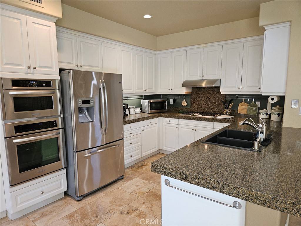 Tustin, CA 92782,12924 Maxwell DR