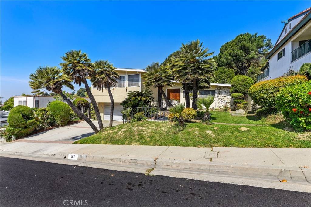 Monterey Park, CA 91754,851 Crest Vista DR