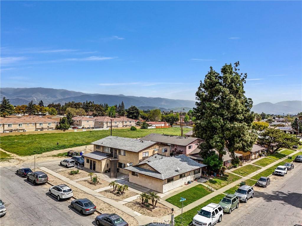 Rialto, CA 92376,160 W Cascade DR